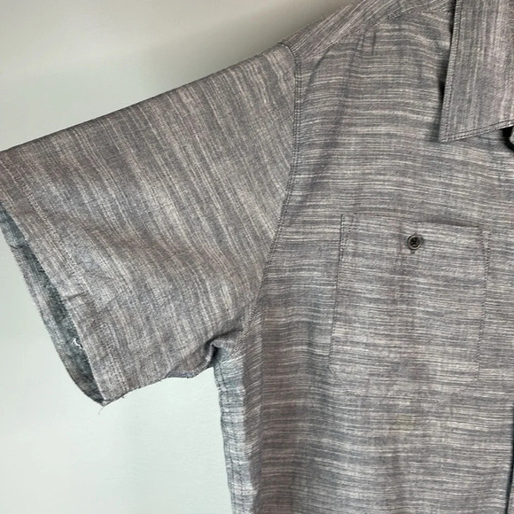 WOOLRICH Mens Blue Marled Chambray Button Up Shirt Short Sleeve Cotton Preppy XL - Picture 4 of 11